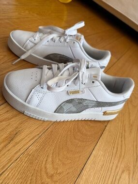 Puma White Sneakers with Gray & Gold Accents